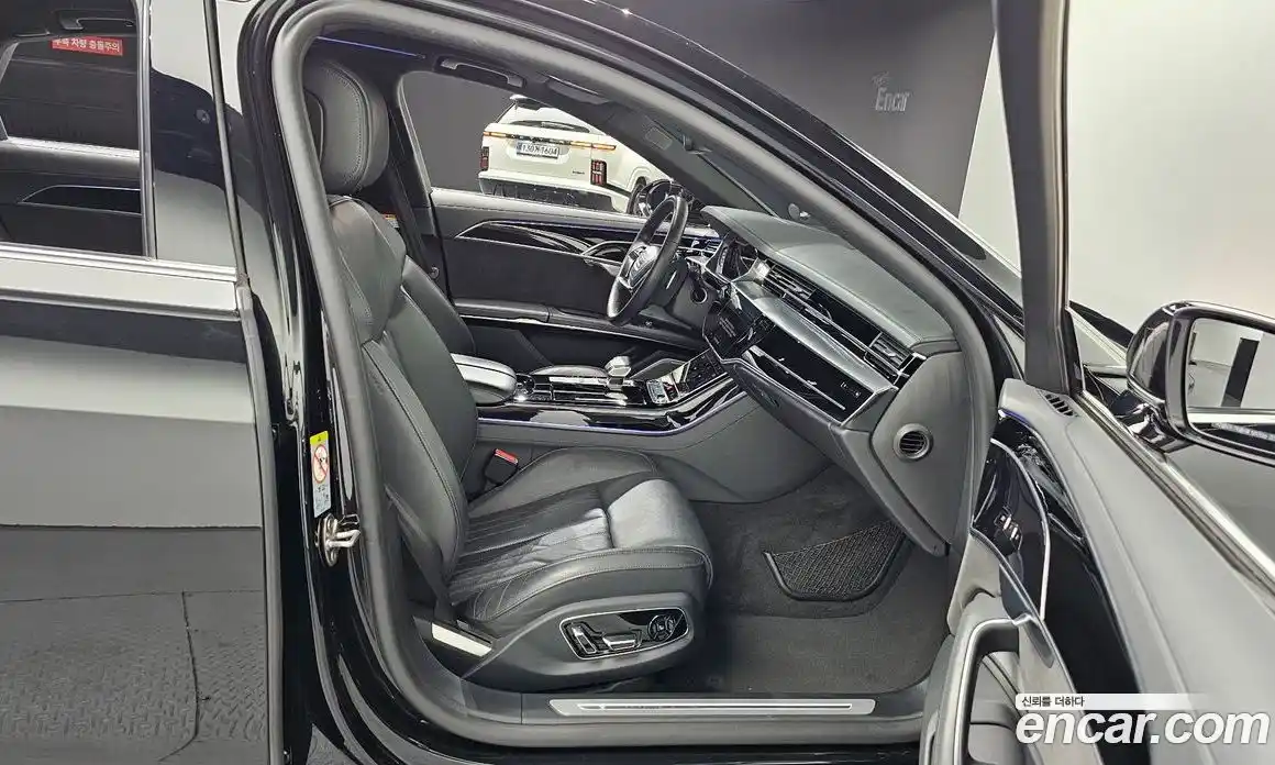 Audi A8 2021 3.0 автомат (гидро), фото 16