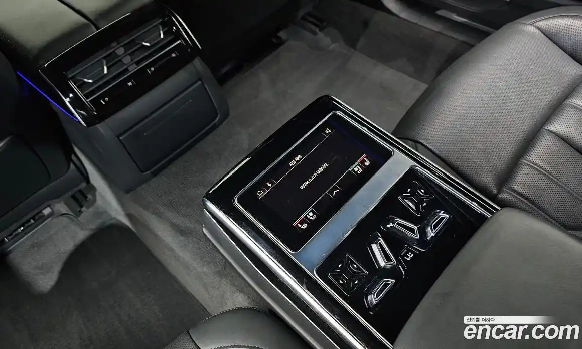Audi A8 2021 3.0 автомат (гидро), фото 22