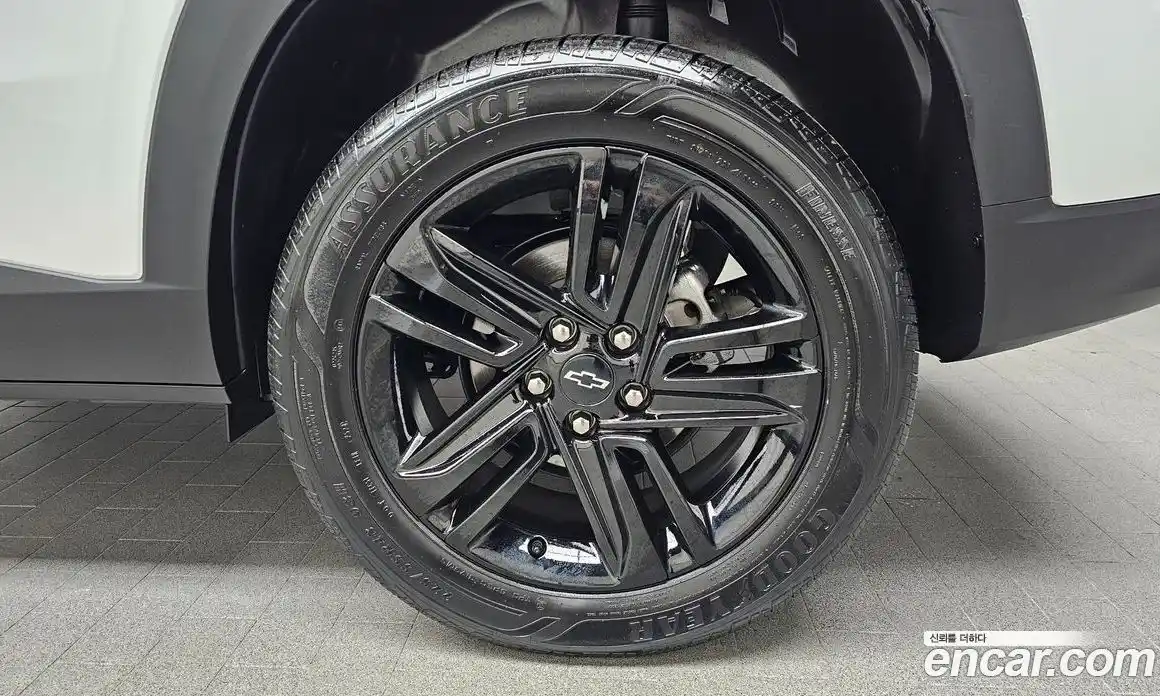 Chevrolet Trax 2023 1.2 гидро, фото 7