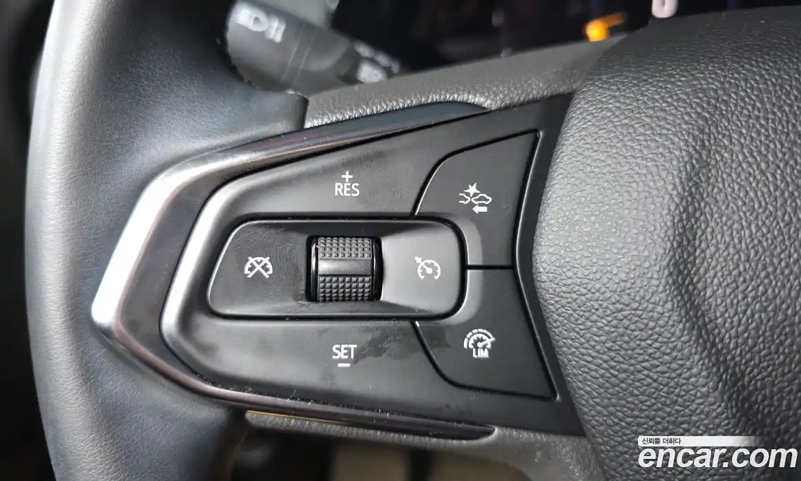 Chevrolet Trax 2023 1.2 автомат (гидро), фото 21