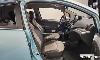 Chevrolet Spark 2011 1.0 автомат (гидро), миниатюра 11