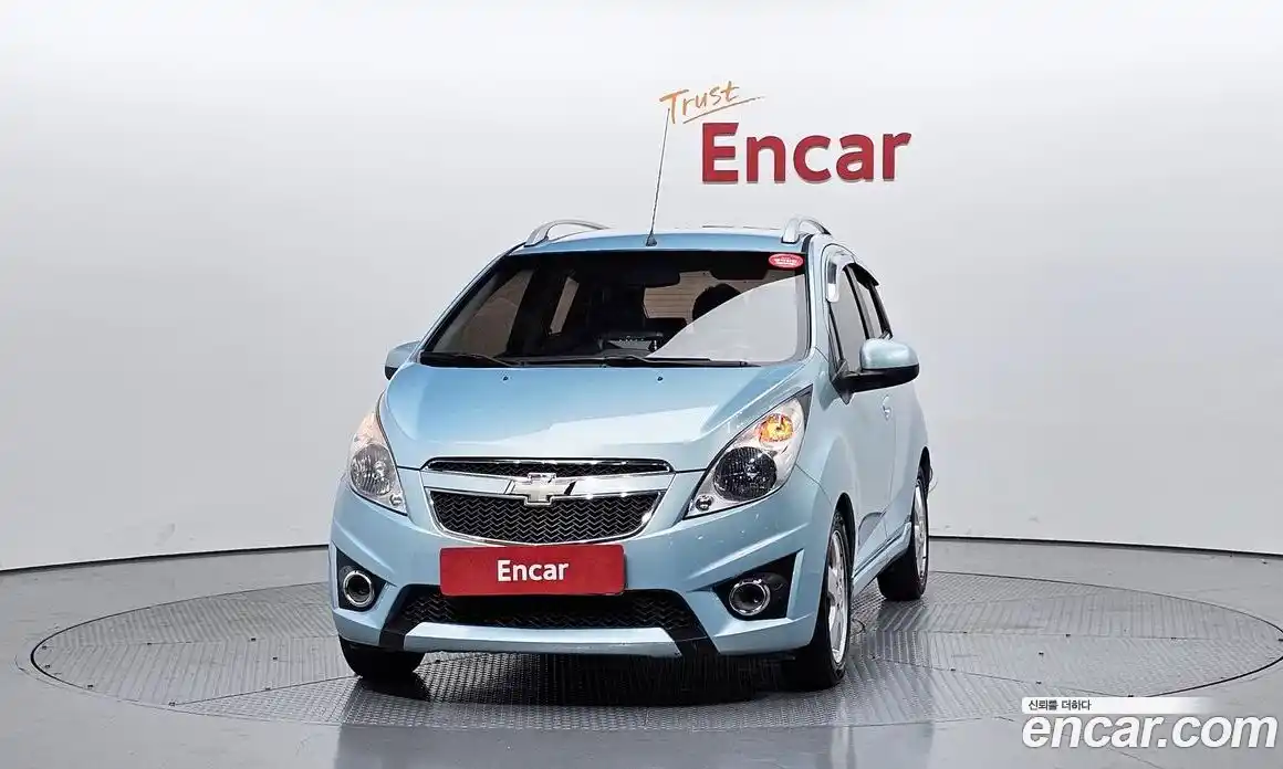 Chevrolet Spark 2011 1.0 автомат (гидро), фото 3