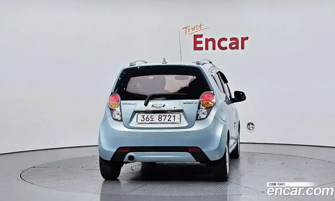 Chevrolet Spark 2011 1.0 автомат (гидро), фото 4