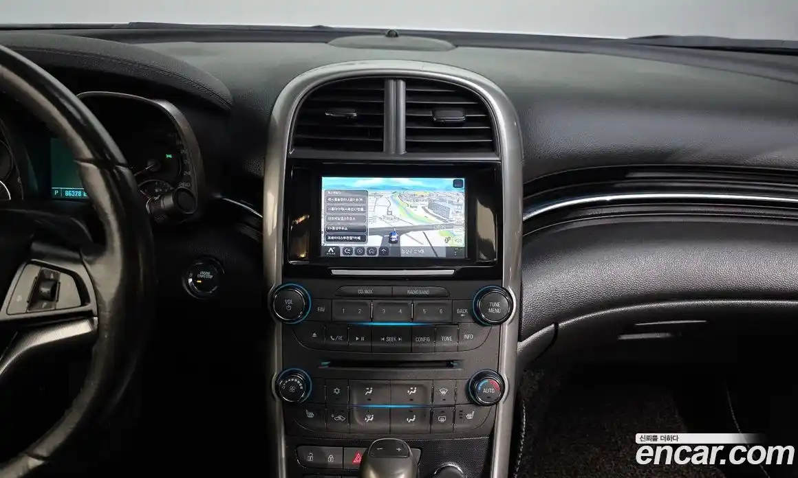 Chevrolet Malibu 2015 2.0 автомат (гидро), фото 14