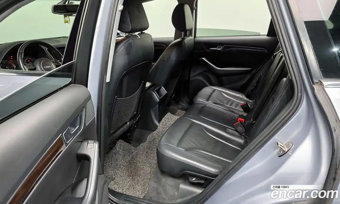Audi Q5 2016 2.0 автомат (гидро), фото 12