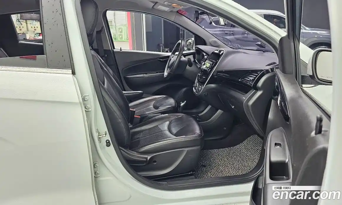 Chevrolet Spark 2017 1.0 гидро, фото 17
