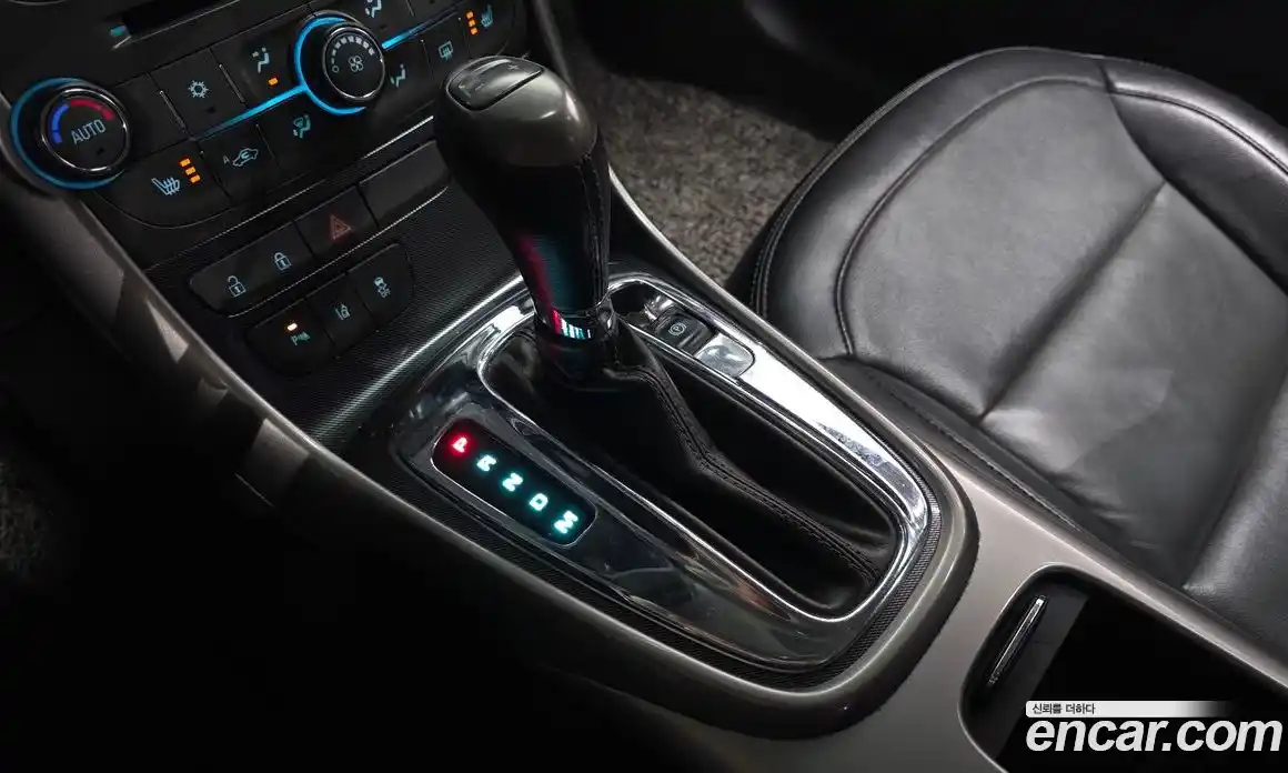 Chevrolet Malibu 2016 2.0 автомат (гидро), фото 12