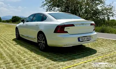 Volvo S90 2024 2.0 автомат (гидро), миниатюра 4