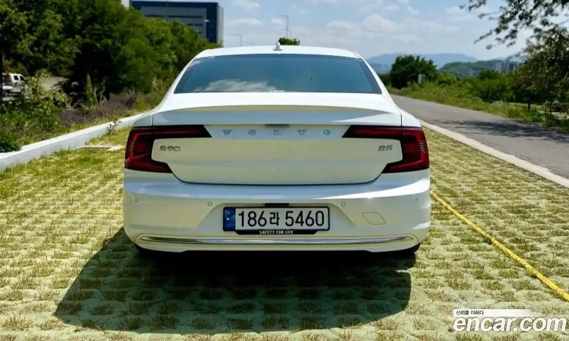 Volvo S90 2024 2.0 автомат (гидро), фото 5