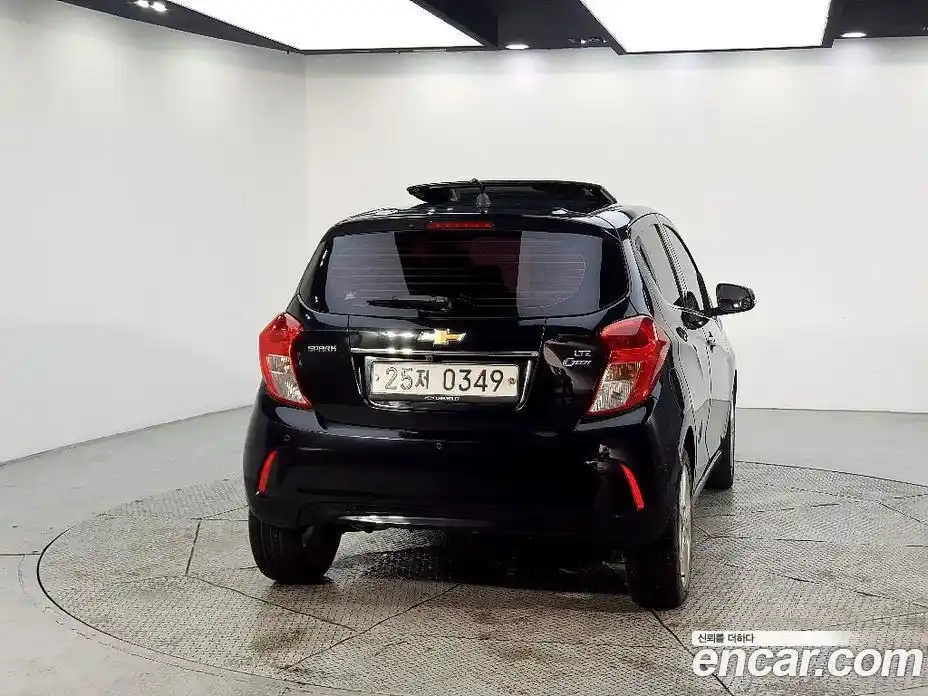 Chevrolet Spark 2016 1.0 гидро, фото 3