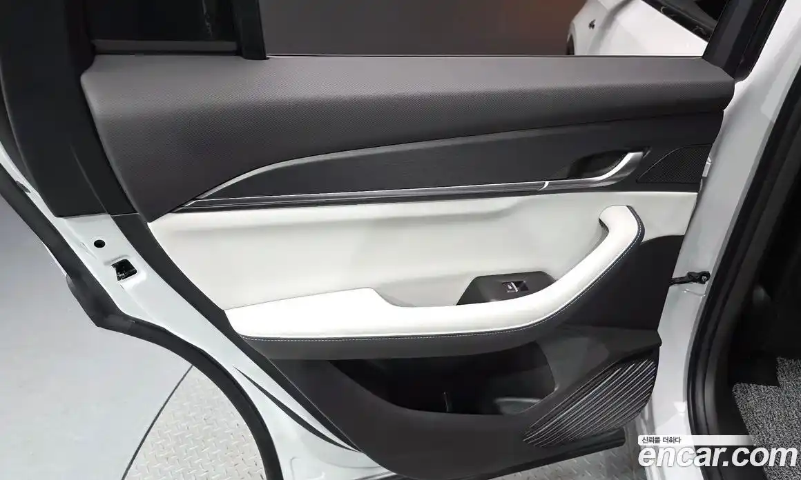 Renault Grand Koleos 2025 1.5 гидро, фото 15