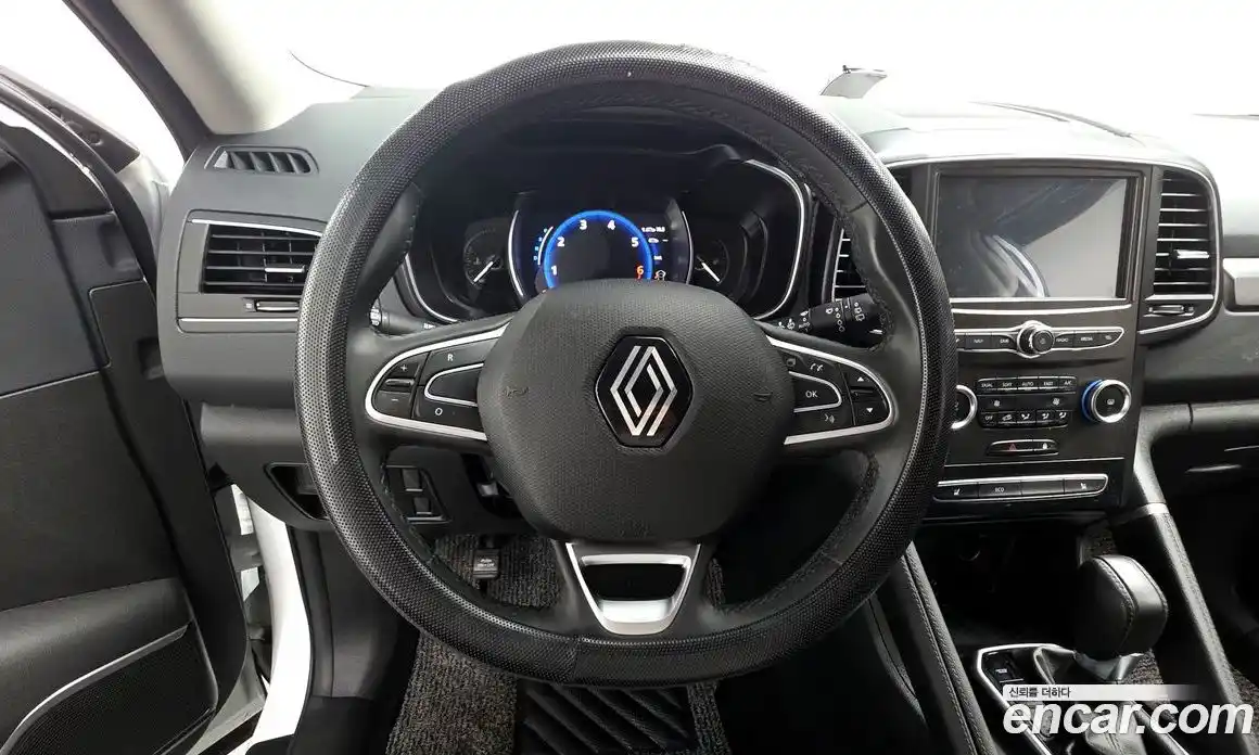 Renault QM6 2024 2.0 гидро, фото 12