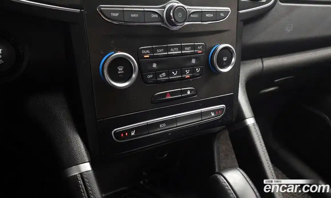 Renault QM6 2024 2.0 гидро, фото 18