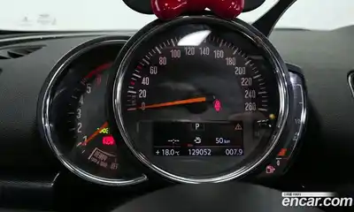 Mini Clubman 2019 2.0 автомат (гидро), миниатюра 11