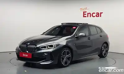 BMW 1 серия, 2021, 10 780 км