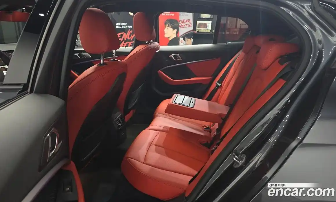 BMW 1 серия 2021 2.0 автомат (гидро), фото 18