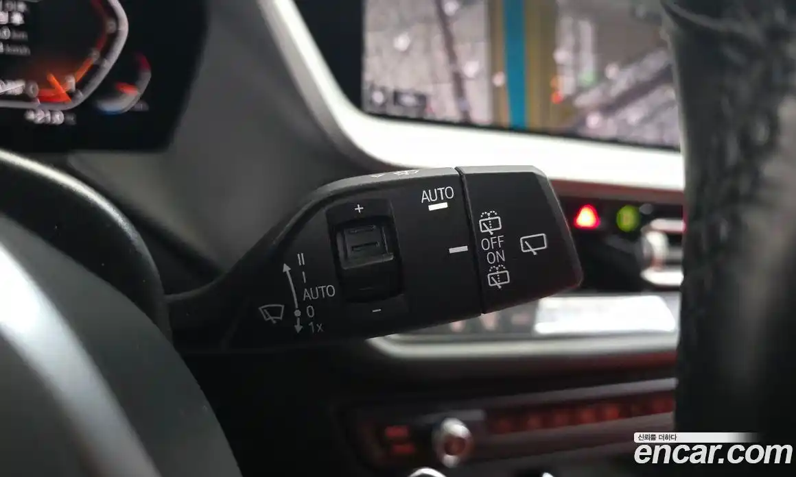 BMW 1 серия 2021 2.0 автомат (гидро), фото 28