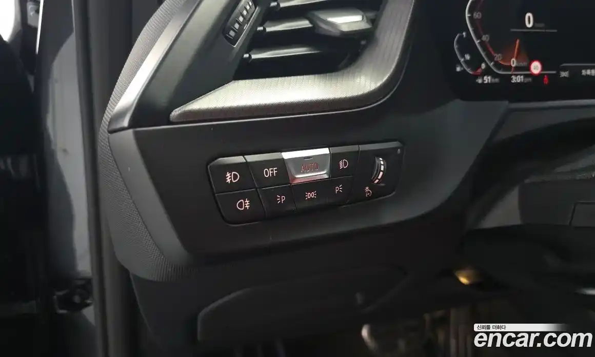 BMW 1 серия 2021 2.0 автомат (гидро), фото 31