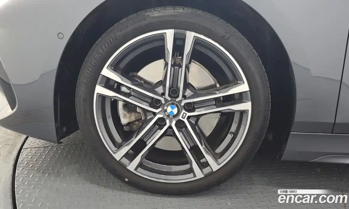 BMW 1 серия 2021 2.0 автомат (гидро), фото 5