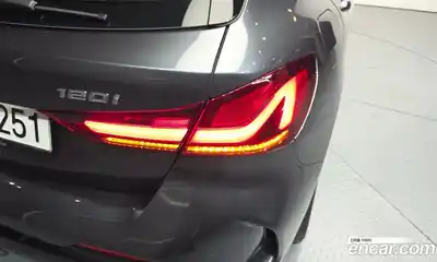 BMW 1 серия 2021 2.0 автомат (гидро), миниатюра 9