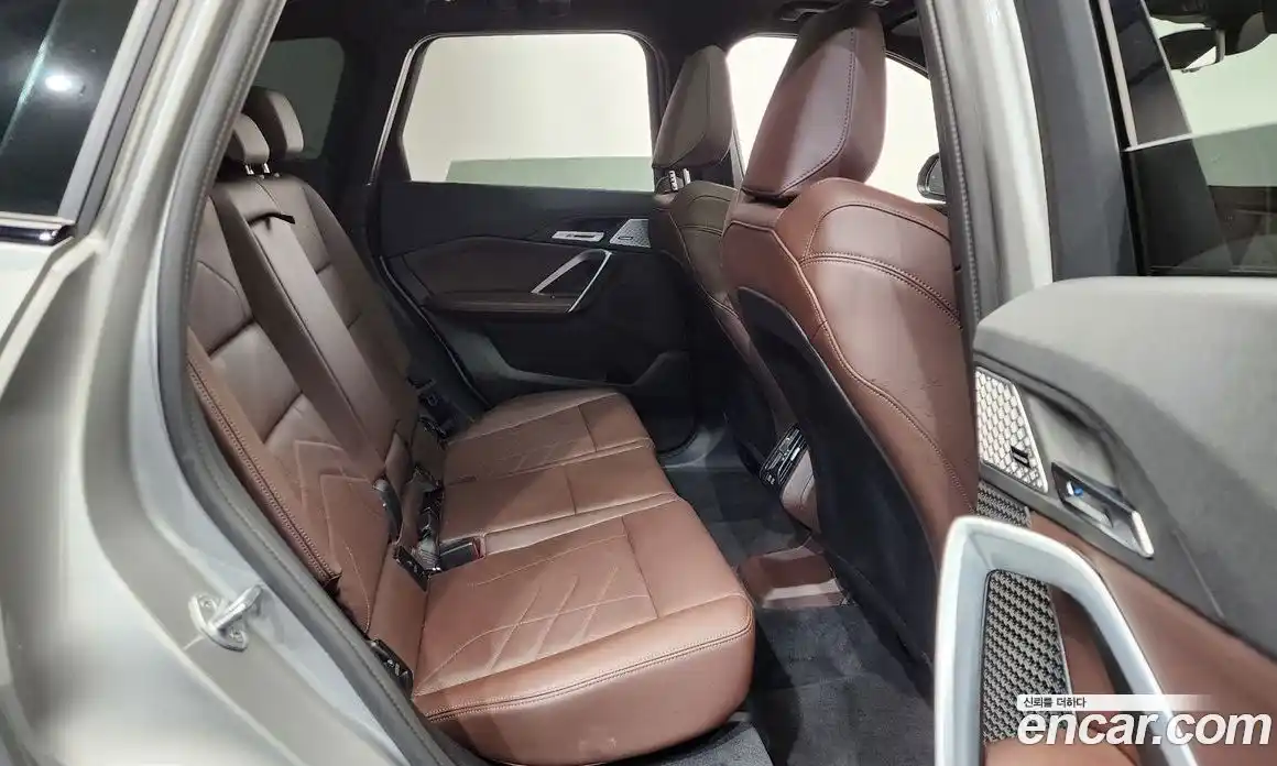 BMW X1 2025 2.0 гидро, фото 17