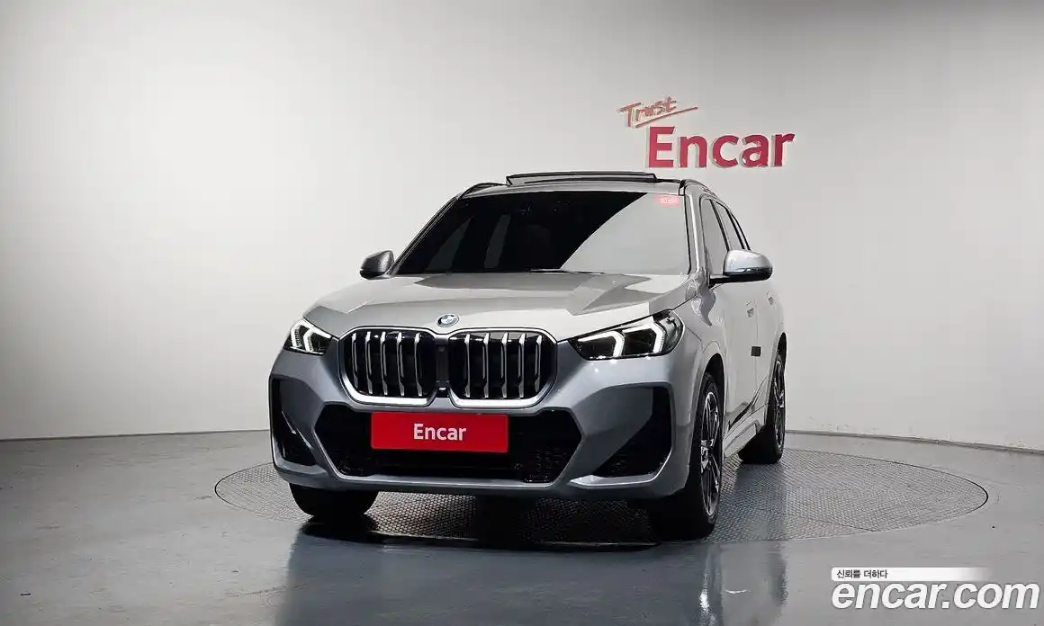 BMW X1 2025 2.0 гидро, фото 3