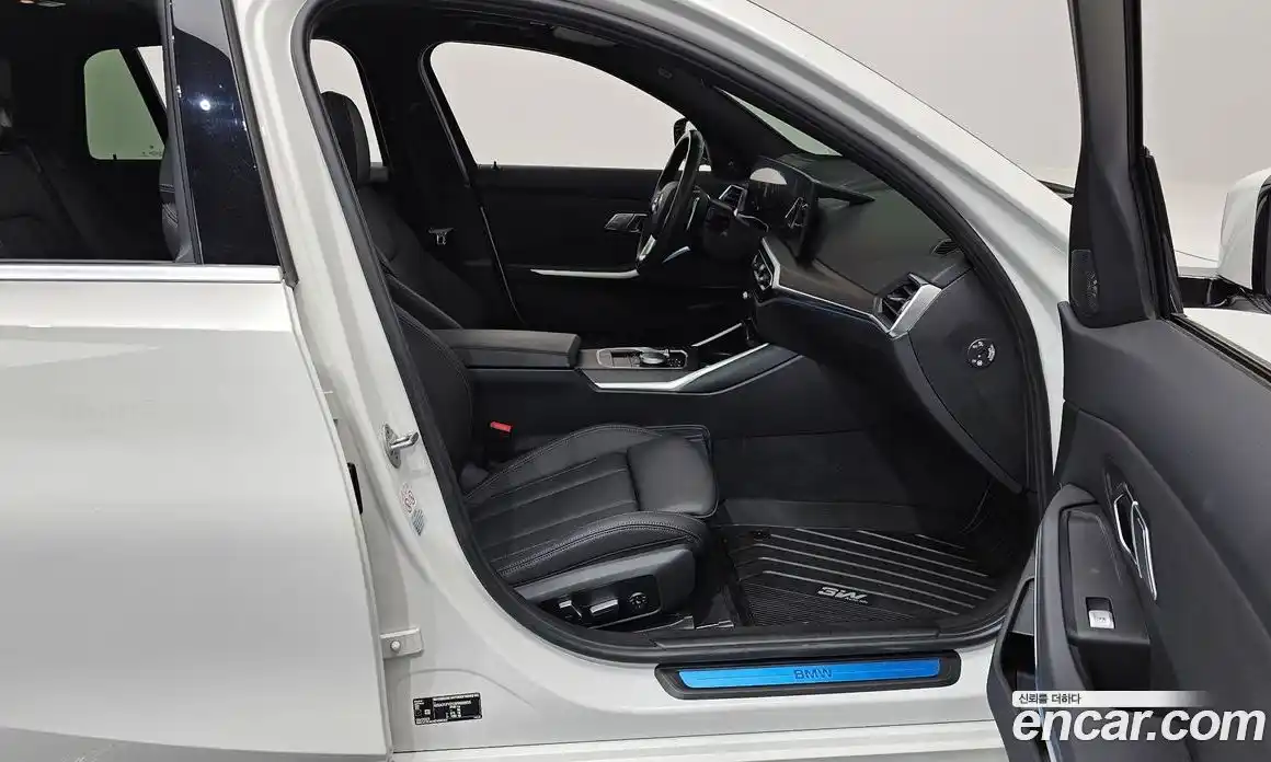 BMW 3 серия 2024 2.0 автомат (гидро), фото 16