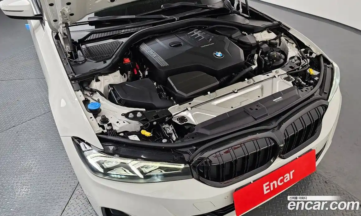 BMW 3 серия 2024 2.0 автомат (гидро), фото 6
