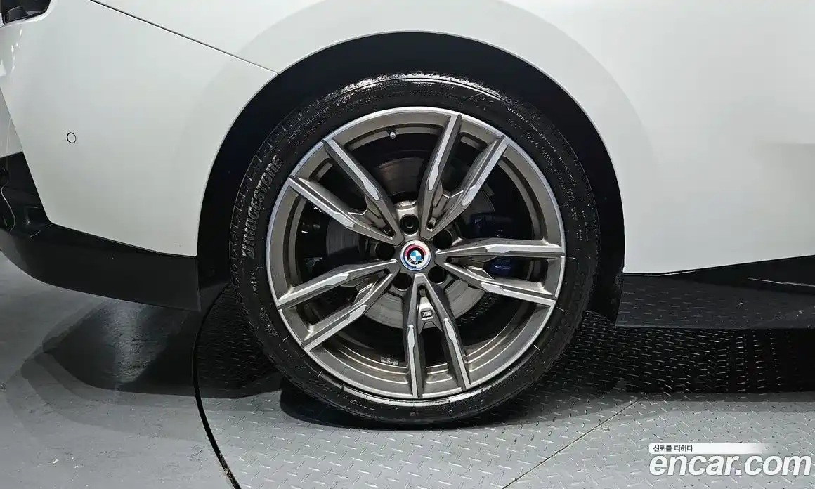 BMW 2-Series 2023 3.0 гидро, фото 4