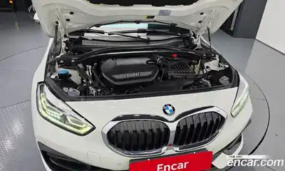 BMW 1 серия 2021 2.0 автомат (гидро), миниатюра 6
