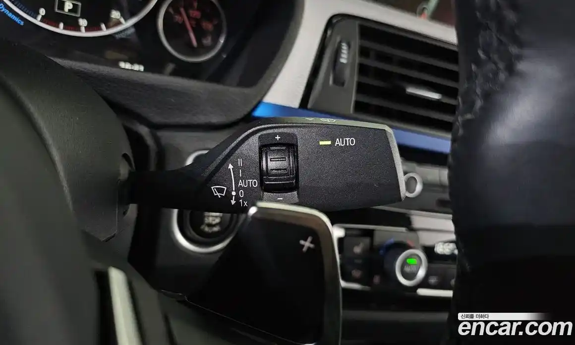 BMW 3-Series 2017 2.0 гидро, фото 23
