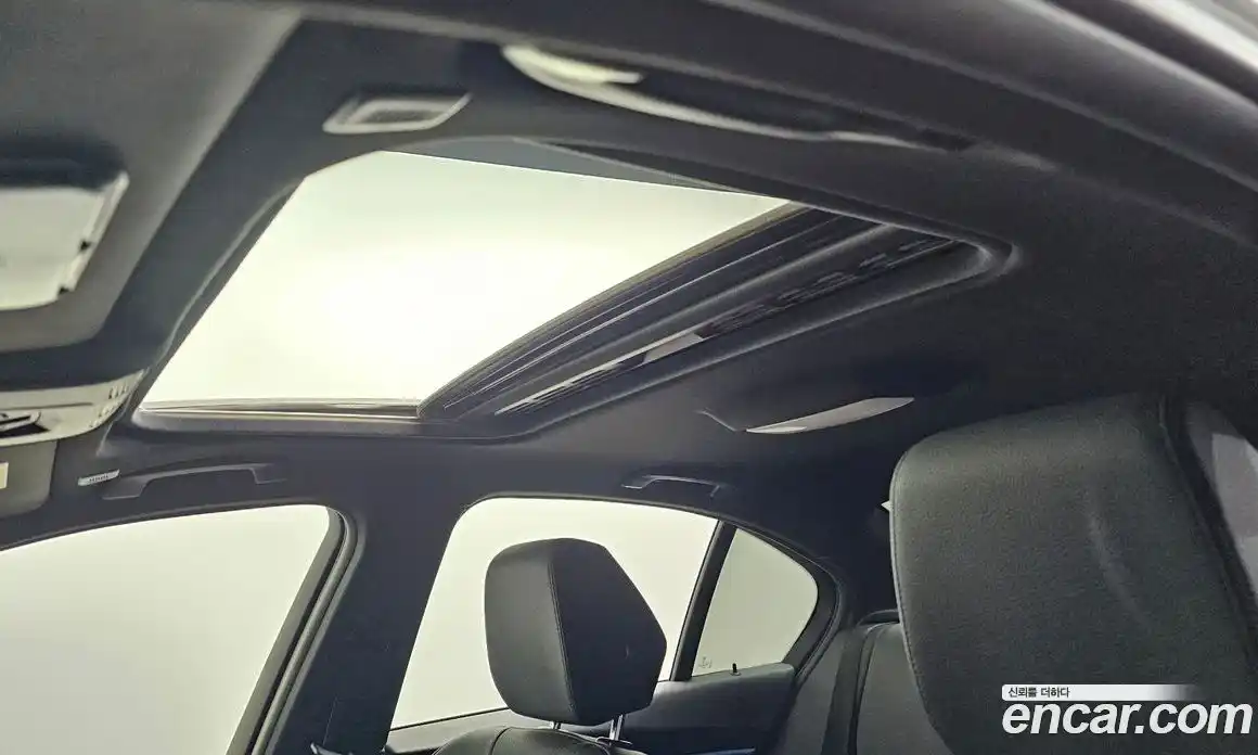 BMW 3-Series 2017 2.0 гидро, фото 27