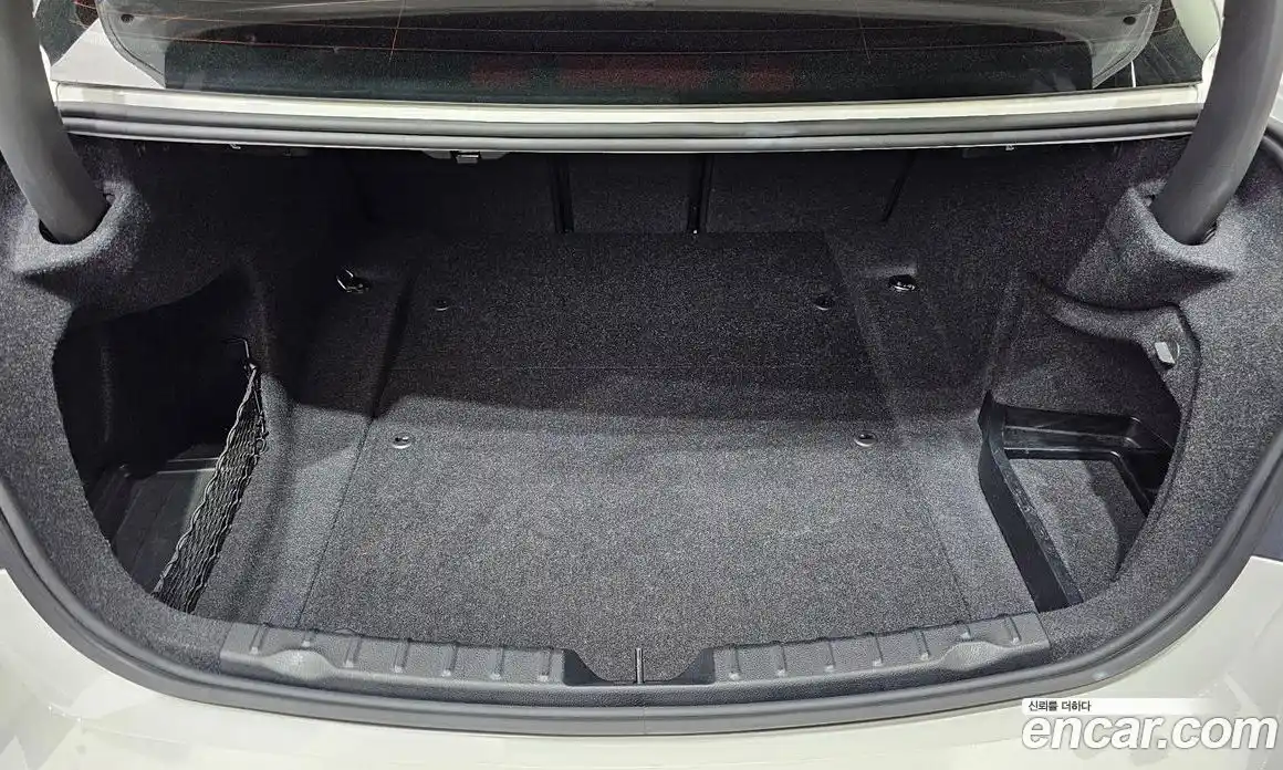 BMW 3-Series 2017 2.0 гидро, фото 28