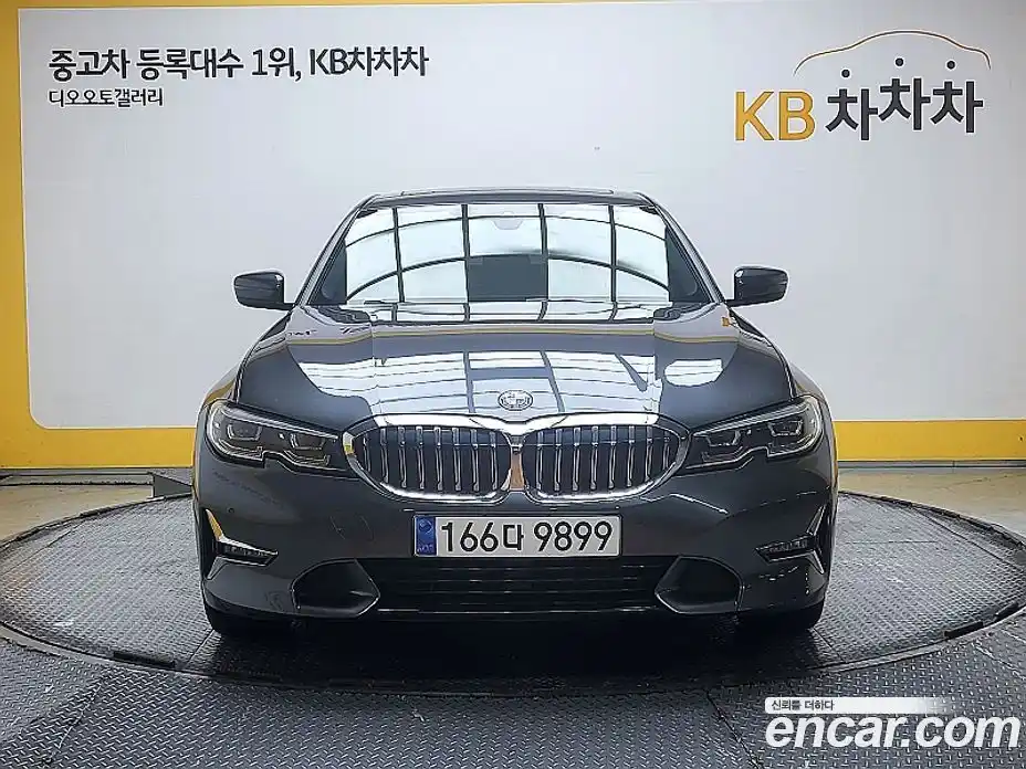 BMW 3-Series 2020 2.0 гидро, фото 3