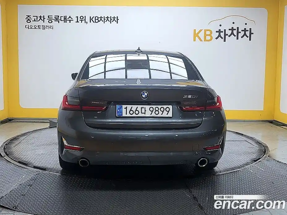 BMW 3-Series 2020 2.0 гидро, фото 4