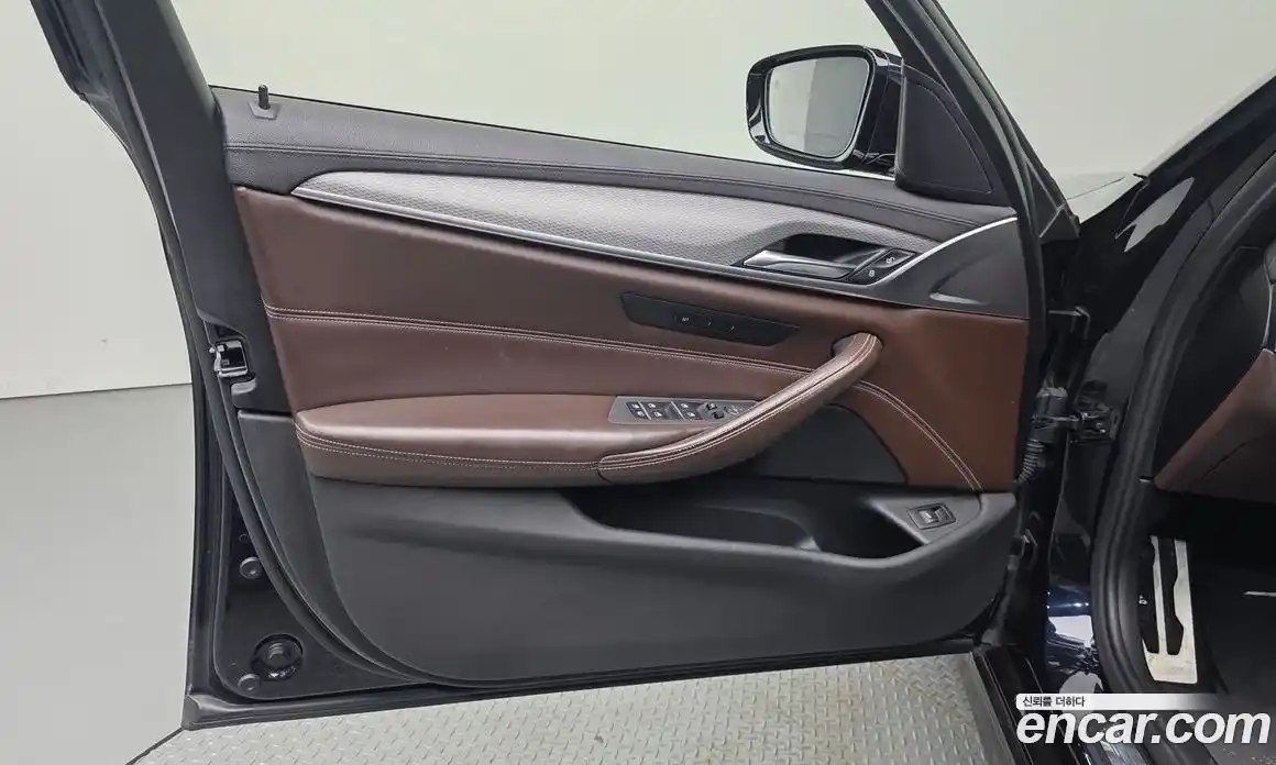 BMW 5-Series 2019 2.0 гидро, фото 14
