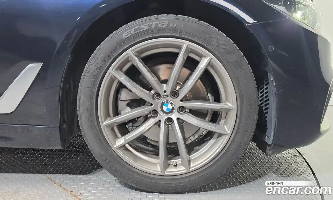 BMW 5-Series 2019 2.0 гидро, фото 5