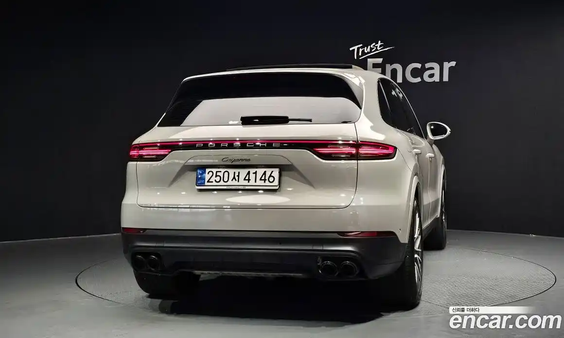 Porsche Cayenne 2023 3.0 автомат (гидро), фото 4