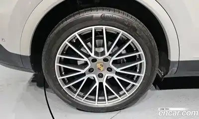 Porsche Cayenne 2023 3.0 автомат (гидро), миниатюра 5