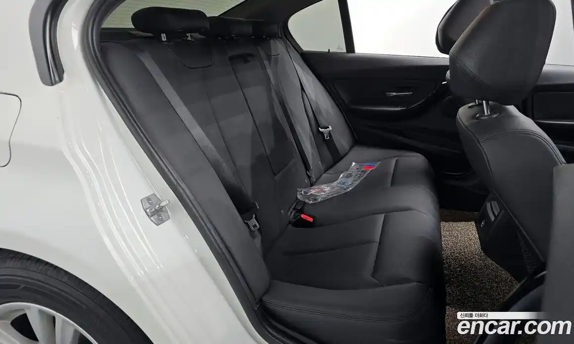 BMW 3-Series 2015 2.0 гидро, фото 11