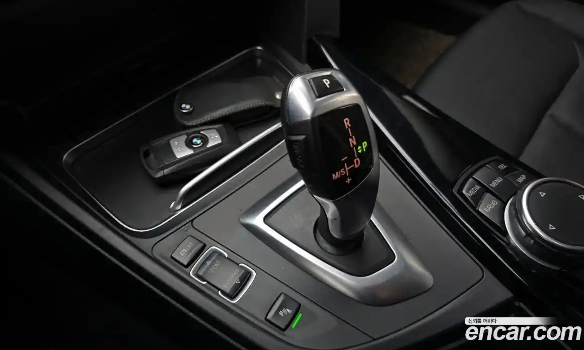 BMW 3-Series 2015 2.0 гидро, фото 9
