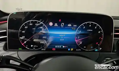 Mercedes-Benz E-Class 2025 2.0 гидро, миниатюра 11