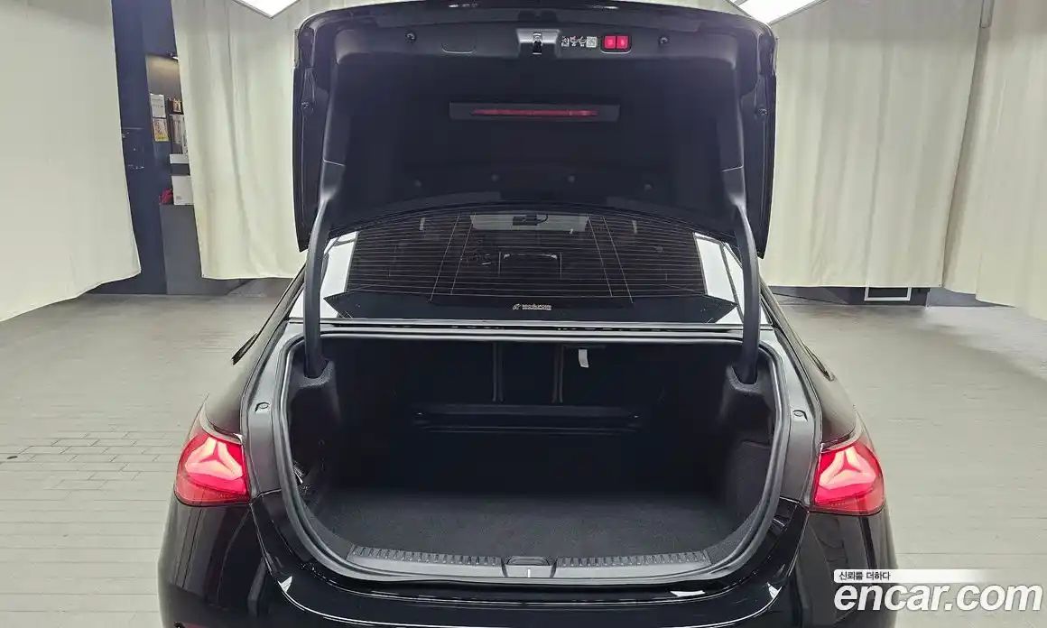 Mercedes-Benz E-Class 2025 2.0 гидро, фото 25