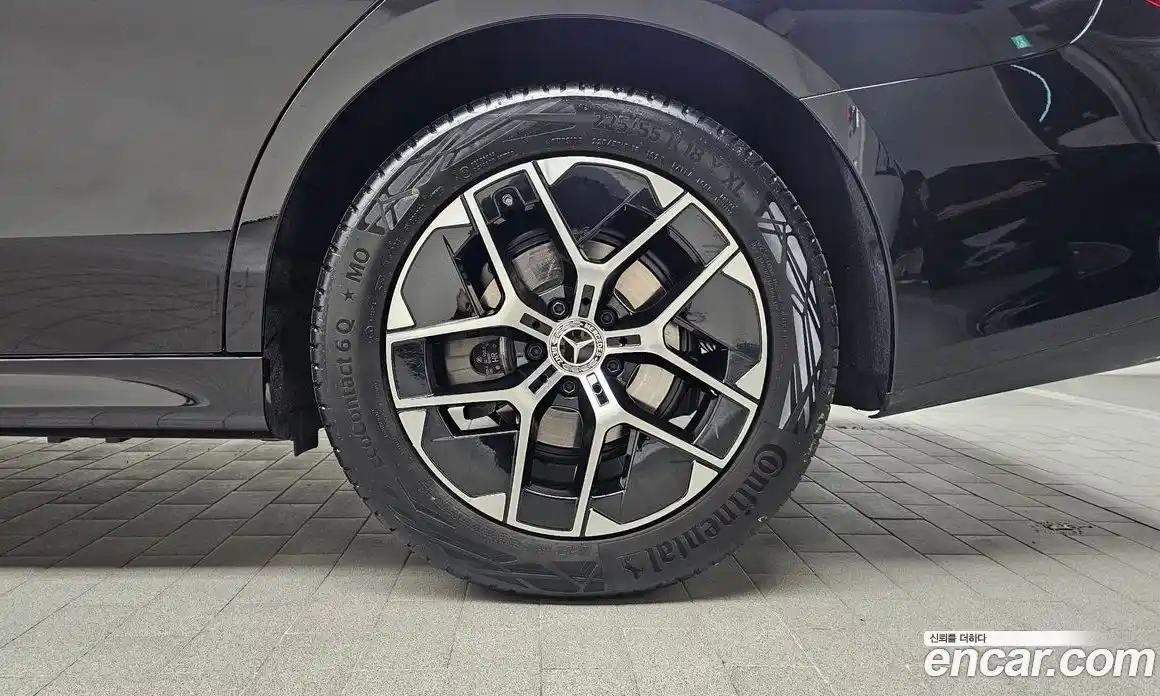 Mercedes-Benz E-Class 2025 2.0 гидро, фото 7