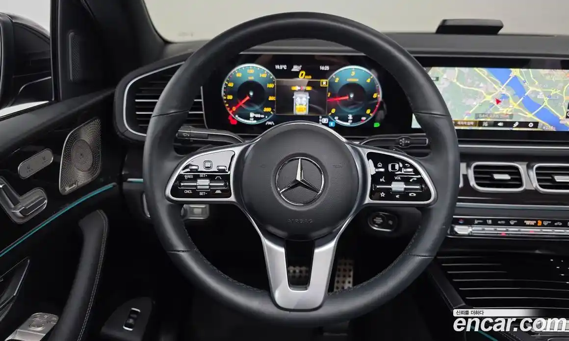 Mercedes-Benz GLE-Class 2022 2.9 автомат (гидро), фото 15