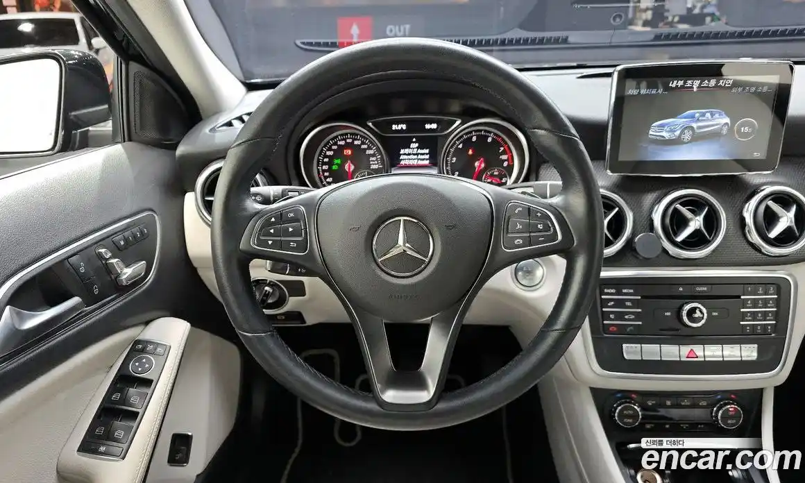 Mercedes-Benz GLA-Class 2018 2.0 гидро, фото 19 Mercedes-Benz GLA-Class 2018 2.0 гидро, фото 19
