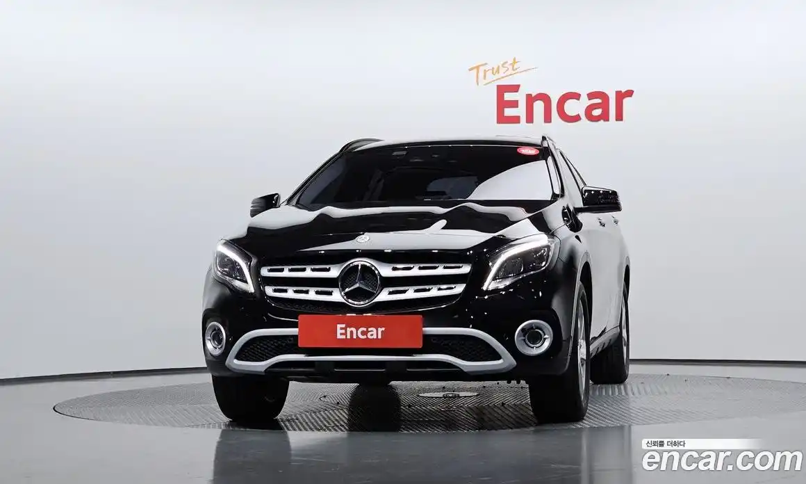Mercedes-Benz GLA-Class 2018 2.0 гидро, фото 3 Mercedes-Benz GLA-Class 2018 2.0 гидро, фото 3