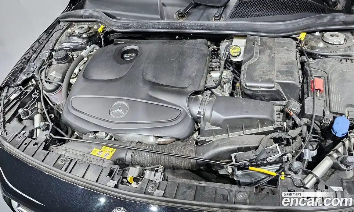 Mercedes-Benz GLA-Class 2018 2.0 гидро, фото 6 Mercedes-Benz GLA-Class 2018 2.0 гидро, фото 6