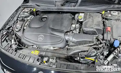Mercedes-Benz GLA-Class 2018 2.0 гидро, миниатюра 6 Mercedes-Benz GLA-Class 2018 2.0 гидро, миниатюра 6