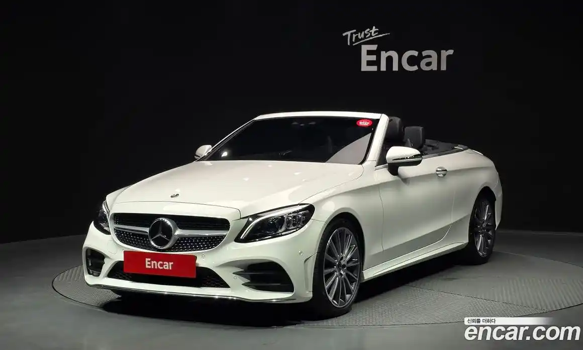 Mercedes-Benz C-Class 2023 2.0 гидро, фото 1
